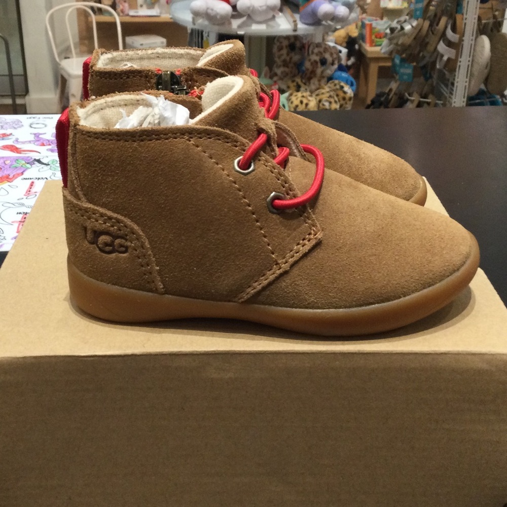 Toddler Boys UGG Daine Chestnut Multiple Sizes